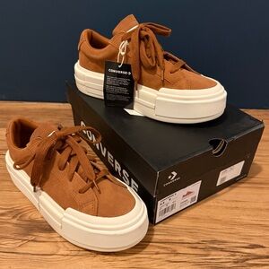 Converse Low-Top Platform Sneakers in Rust Brown and Cream